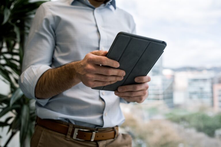 Man using tablet