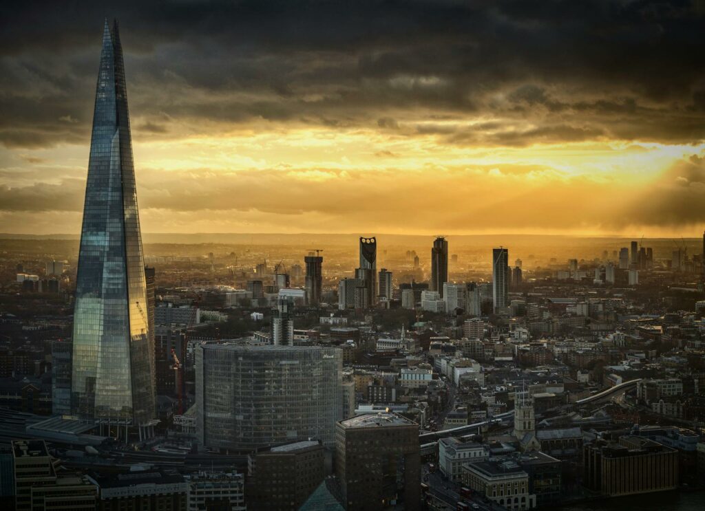 Scenic view of London at sunset.